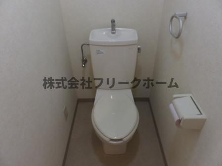 杉並区南荻窪３丁目の賃貸マンションのトイレ