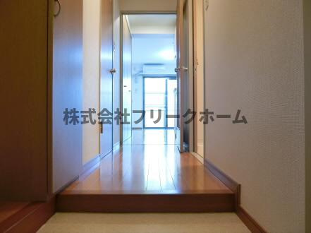 杉並区南荻窪３丁目の賃貸マンションの玄関