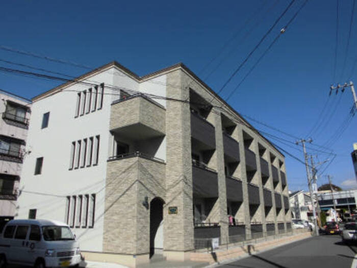 クレール・シャンブル