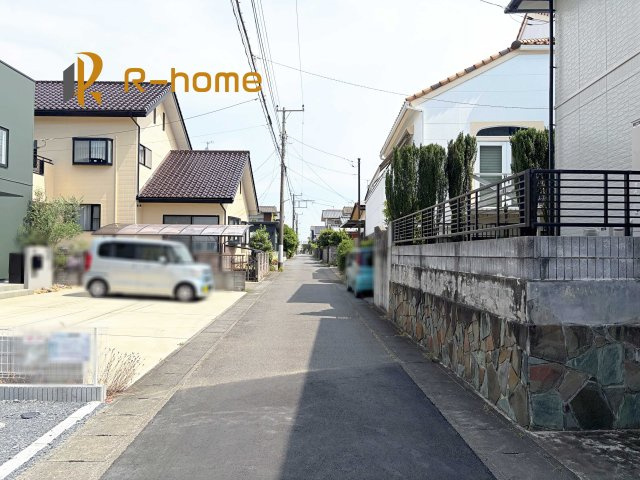 水戸市堀町第23　新築戸建て　1号棟の前面道路含む現地写真|堂々！建物完成♪実際のお部屋をご見学可能です♪
ご見学が一番の資料！お気軽にお問い合わせ下さい♪