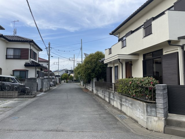【前面道路含む現地写真】 | 熊谷市玉井南　中古戸建