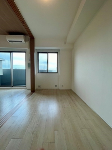 【居間・リビング】