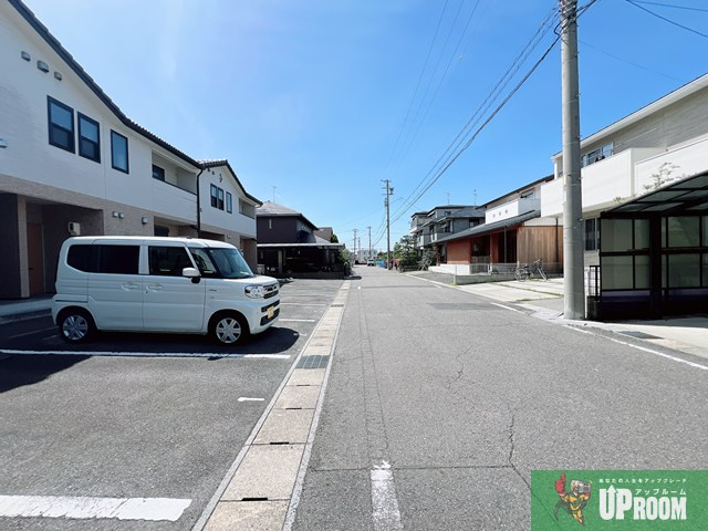 アンプルールリーブルサクラージュIIのエントランス