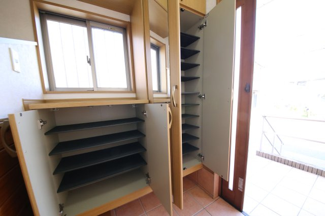 中古戸建　白岡市西３丁目　の収納