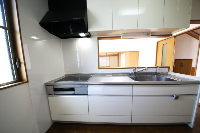 中古戸建　白岡市西３丁目　のキッチン