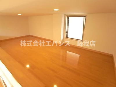 【寝室】 | ベルクルール | 開放的な寝室です