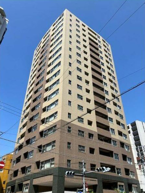 上野アインスタワーの外観