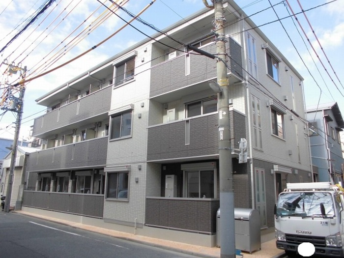 フォレスト ヤマザキ