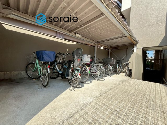 グリーンコーポ川越の駐輪場|令和8年5月15日撮影。