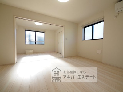 【居間・リビング】 | IRIS COURT TX六町 