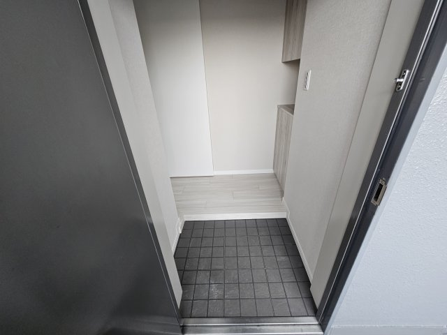 グランドシャトー西明石の玄関