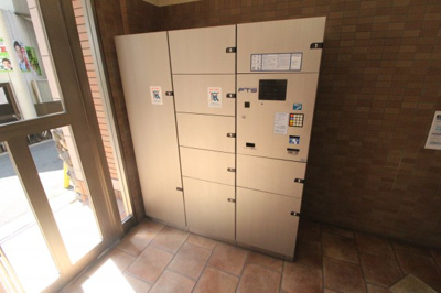 【設備】 | ピアチェーレ文の里 | 宅配BOX有り