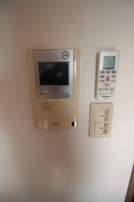 【セキュリティ】 | ピアチェーレ文の里 | モニターフォンで、防犯面も安心