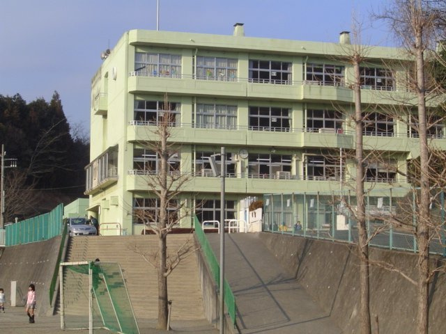 ＥＸＣＥＬ・Ｉ弐番館（エクセルアイニバンカン）の周辺|厚木市立鳶尾小学校まで992ｍ