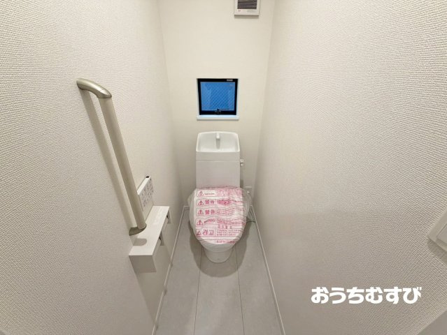 春日井市西本町3丁目216番(全1棟)のトイレ