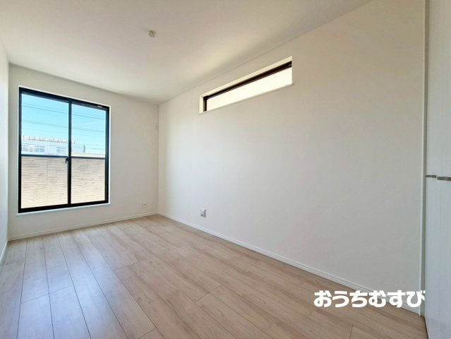 春日井市西本町3丁目216番(全1棟)の洋室