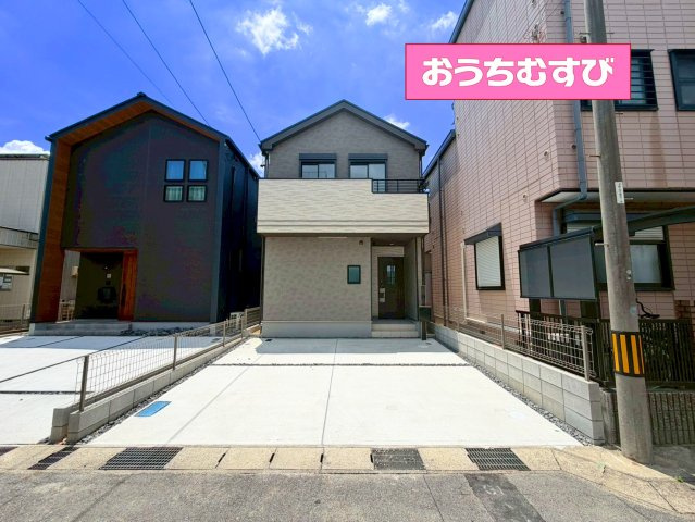 春日井市西本町3丁目216番(全1棟)