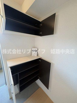【玄関】 | セジュール東阿保B