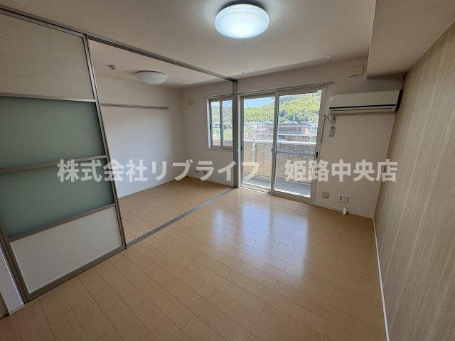 セジュール東阿保Bの居間・リビング