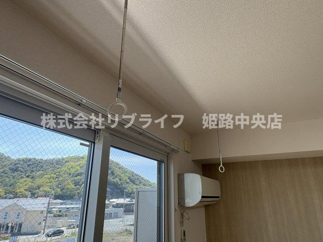 セジュール東阿保Bの内装|室内洗濯干し