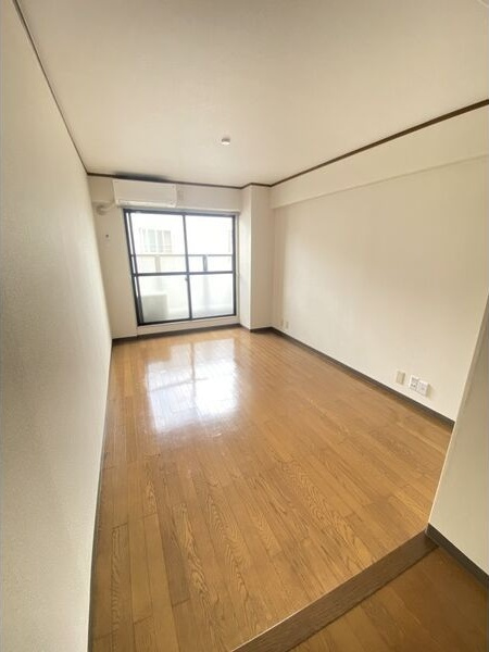 オークヒルズ円庄Ⅱの洋室