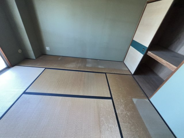 コスモハイム七番町の和室