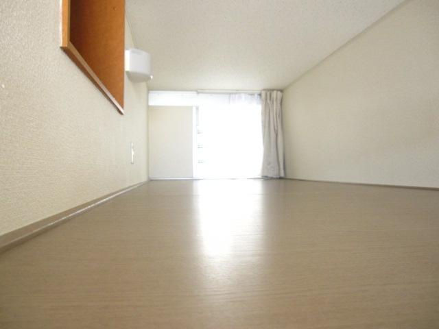 ピオニエ川名のその他