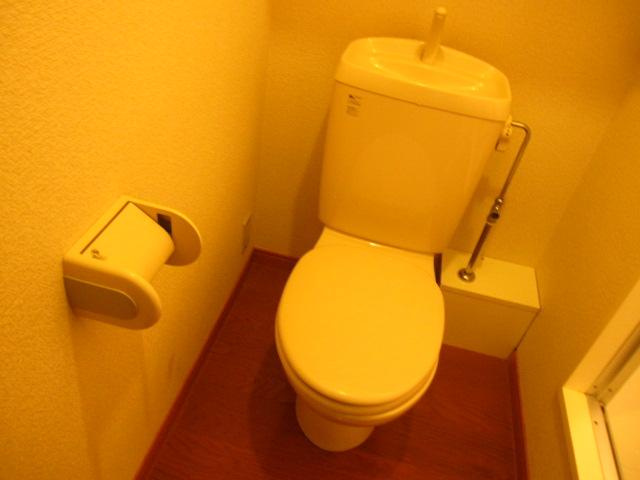 ピオニエ川名のトイレ