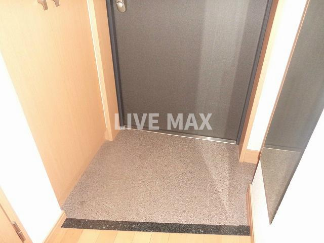【玄関】プレサンス京都四条烏丸クロス