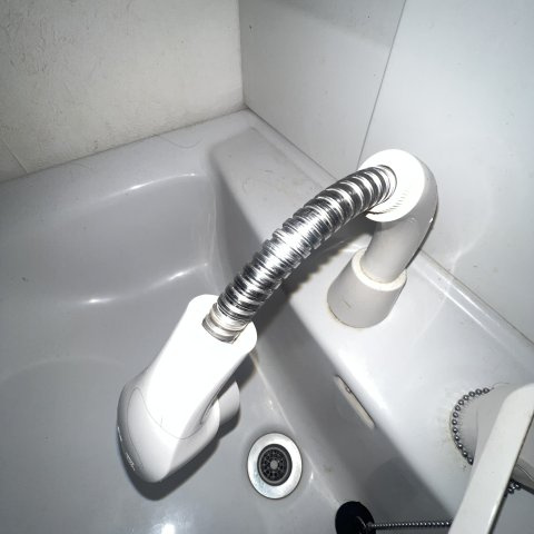 第二戸嶋屋ビルの独立洗面台
