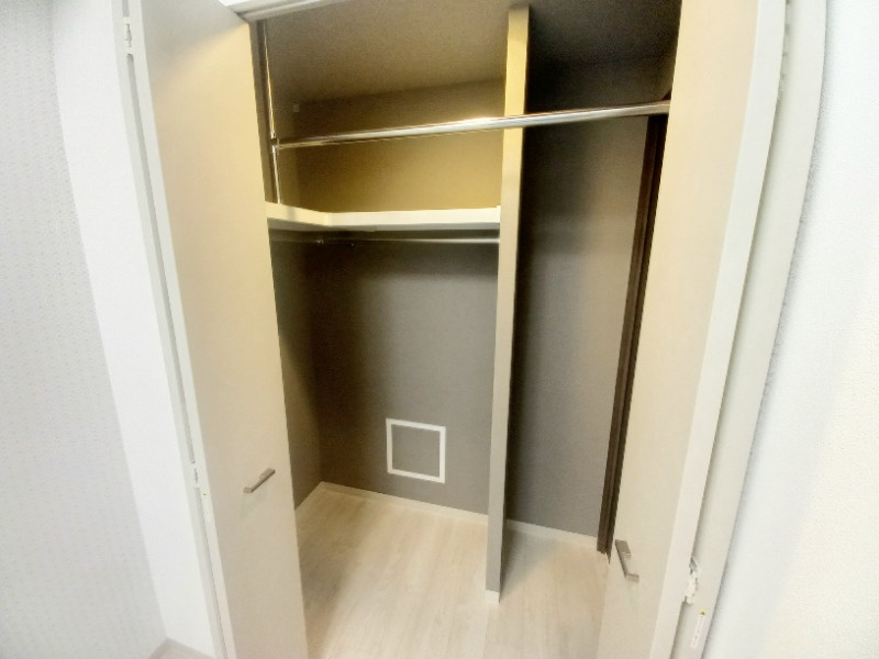 エステムコート神戸元町通２THE　SALONの収納