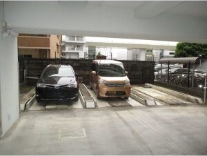 St.Regis Izumi(セントレジスイズミ)の駐車場