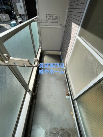 ライズ芦原橋のバルコニー|バルコニーからの眺めを楽しみながら食事をしませんか