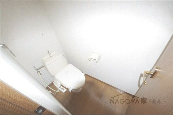 エステート八事B棟のトイレ