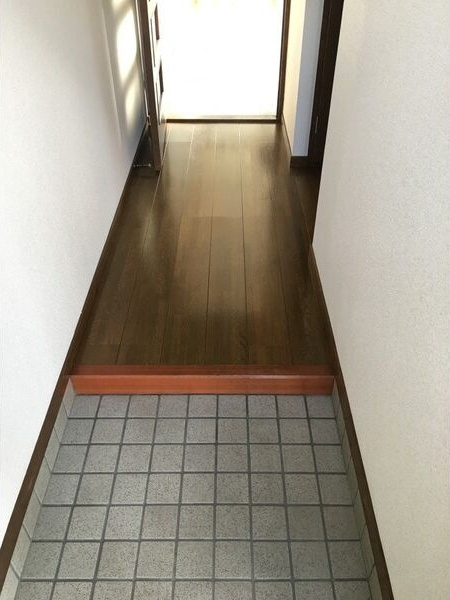 サンハイム平和の玄関
