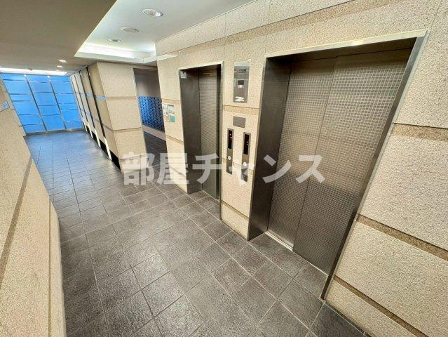 LaSante東別院のロビー