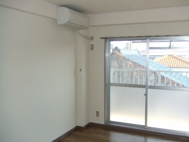 名古屋市熱田区千年１丁目の賃貸マンションの内装