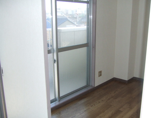 名古屋市熱田区千年１丁目の賃貸マンションの洋室