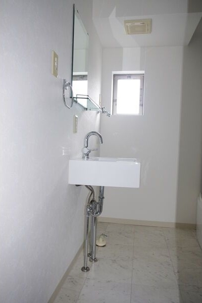 パークサイド神宮の洗面所