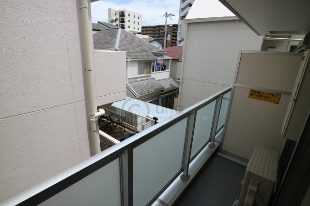 ハビテ本山中町のバルコニー