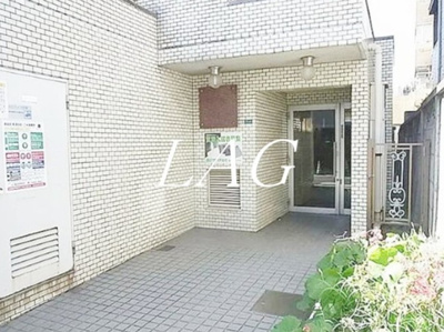 【エントランス】 | ジョイフル池袋要町 | エントランスです。