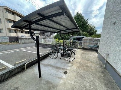 クレイノソブレクエスタのその他|駐輪場