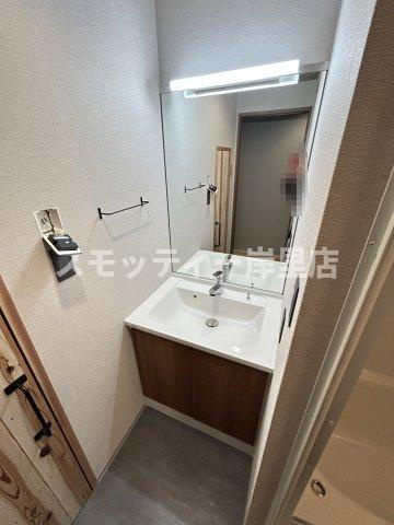 Sauna Villa Sumiyoshiの独立洗面台