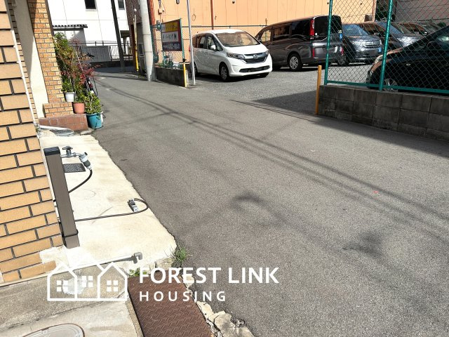 西今川3丁目の前面道路含む現地写真