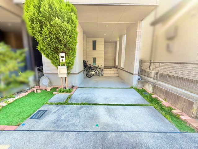 昭和区池端町二丁目戸建の駐車場|駐車スペース