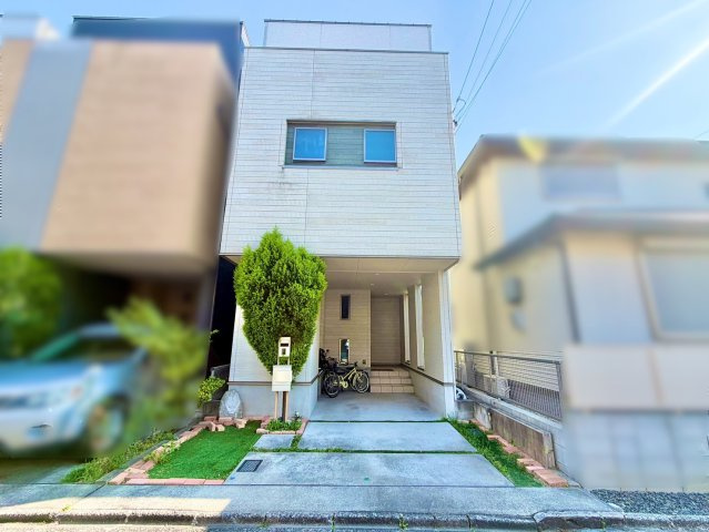 昭和区池端町二丁目戸建の前面道路含む現地写真|外観写真