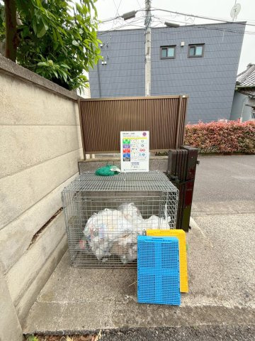 メゾンソレイユのその他共用部分|専用ゴミ捨て場