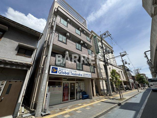 エルフ豊中の外観