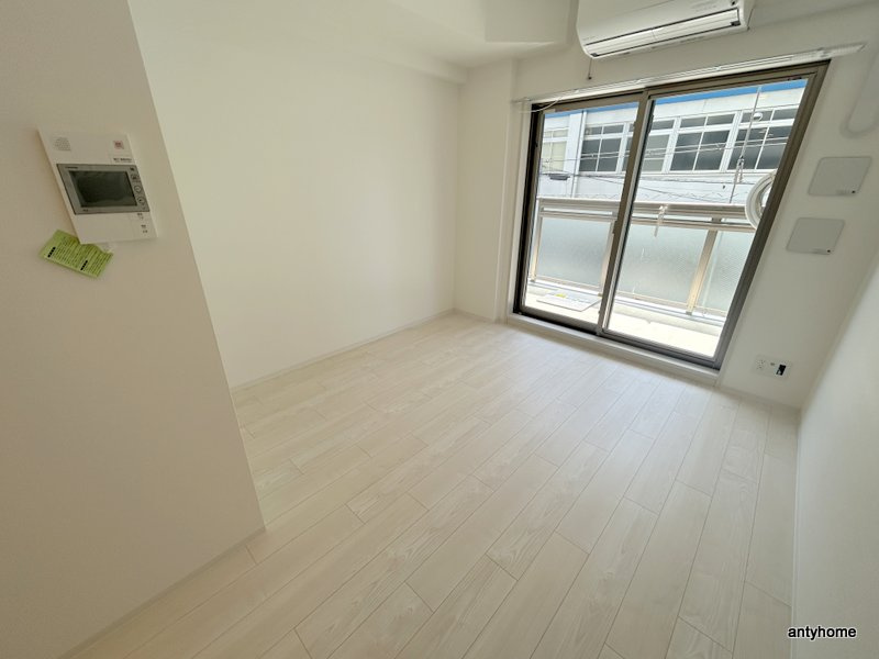 エスリード大阪イーストエッジ　仲介手数料無料の居間・リビング