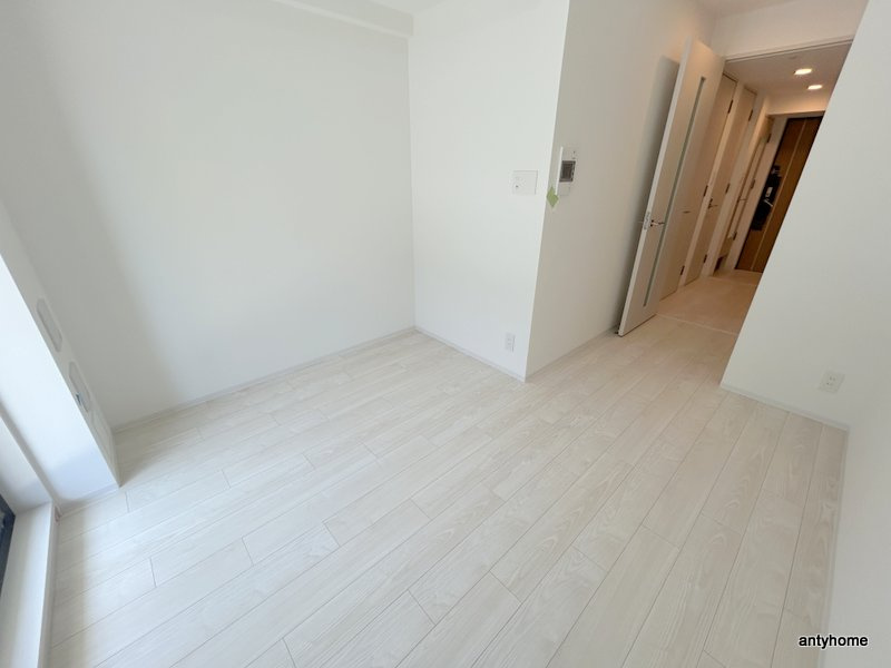 エスリード大阪イーストエッジ　仲介手数料無料の洋室